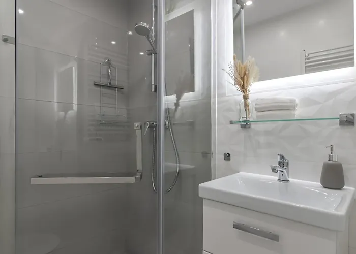 Modrzew Nad Morzem Debina (Ustka)